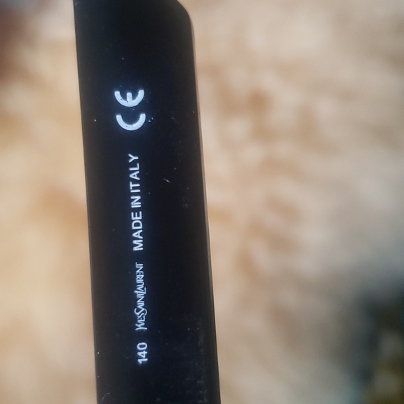 Yves Saint-Laurent frames - Picture 4 of 10